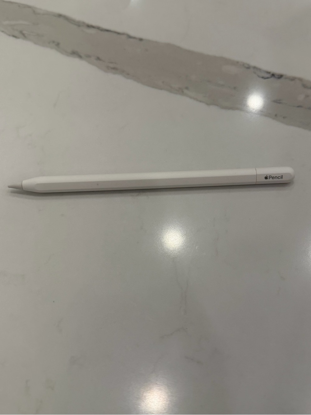 white apple pencil usb-c - Picture 1 of 4